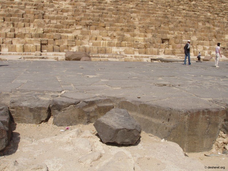 giza024.jpg
