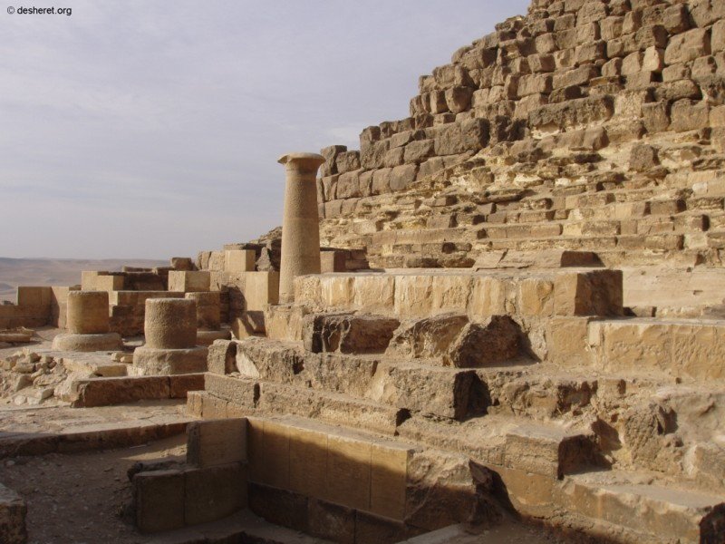 giza035.jpg