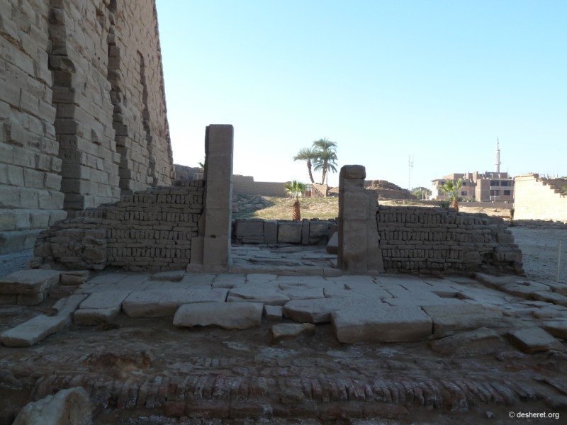graecoromanchapel.jpg