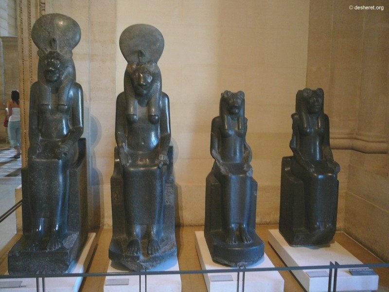 louvre060.jpg