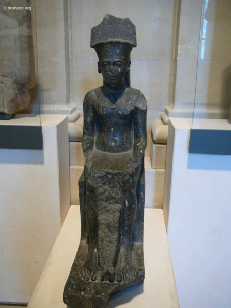 louvre070.jpg