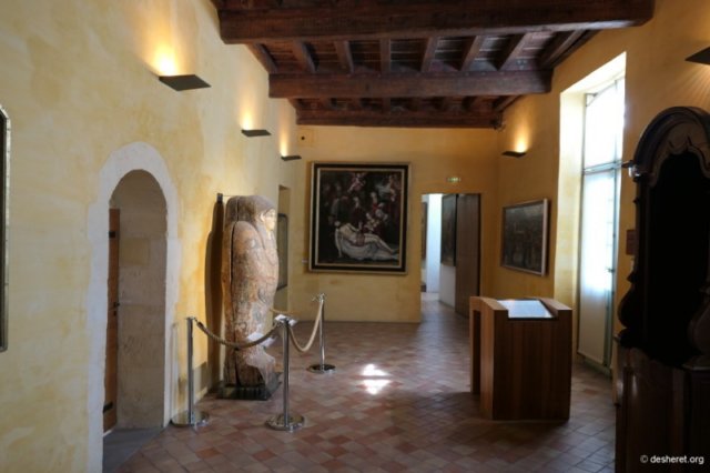 photo3.jpg