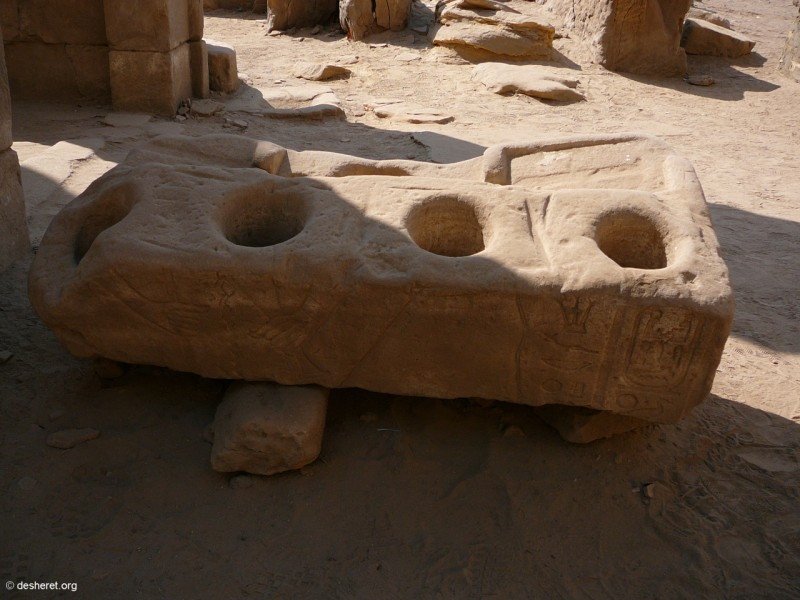 ptah34.jpg