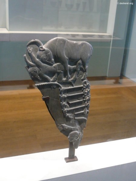 louvre013.jpg
