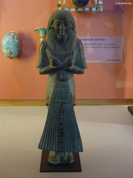 louvre242.jpg