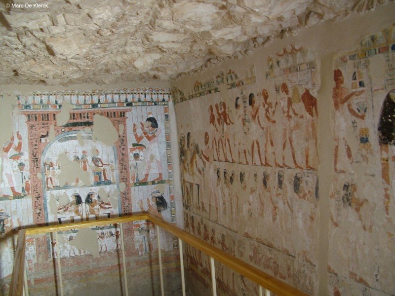 menna15.jpg